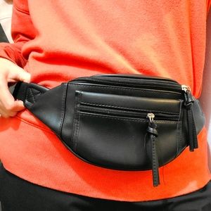 Faux leather Fanny pack crossbody bag